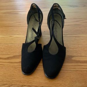 Yves Saint Laurent black shoes size 6